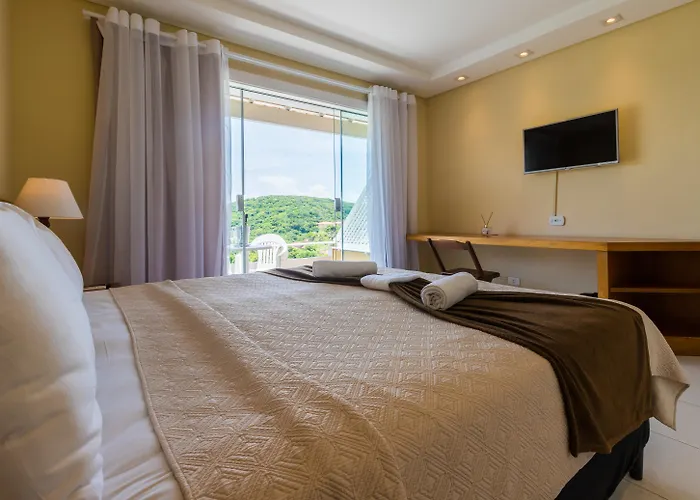 E Spa Villa Mercedes By LatitudVilla